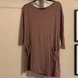 Tunic - w pockets! Worn once